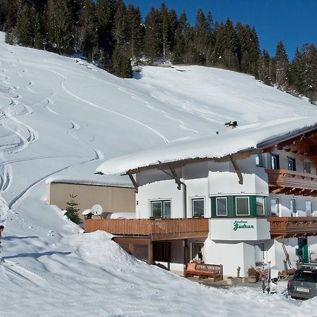 Landhaus Gudrun Tux Exterior photo