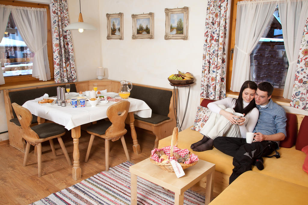 Landhaus Gudrun Tux Room photo